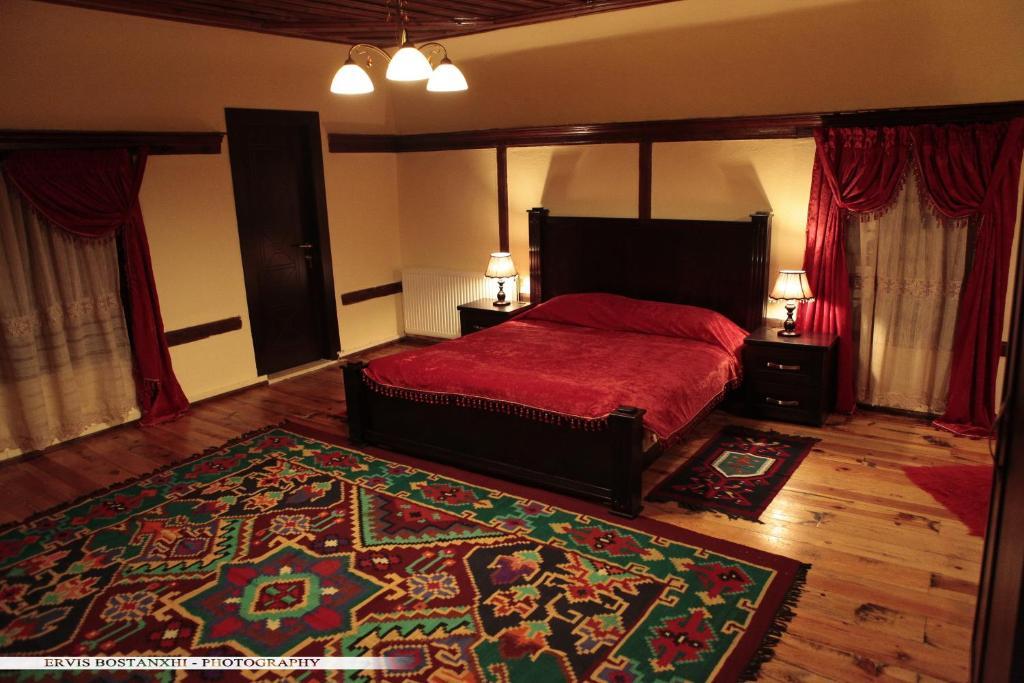 Guest House Bujtina Leon Korce Room photo